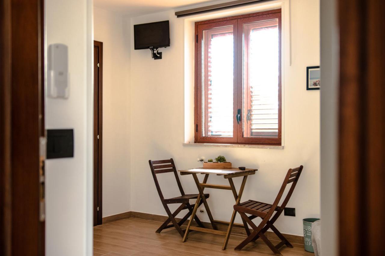 Casa Vespucci Bed & Breakfast Isola delle Femmine Luaran gambar